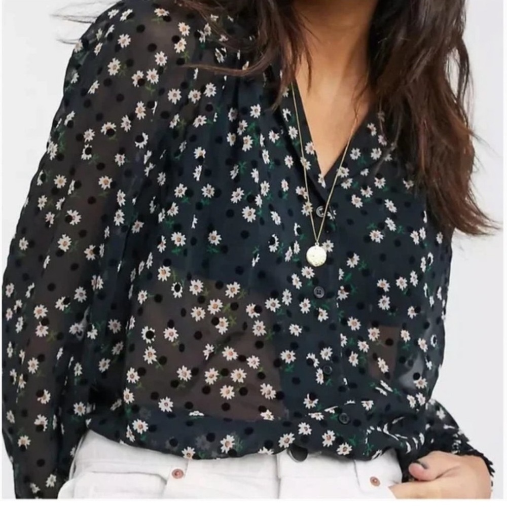 Floral Black Blouse